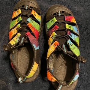 Keen tye dye sandals. MAKE OFFER!!!
